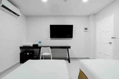 버짓 트윈룸 — Terminal2 Hotel Phukettown